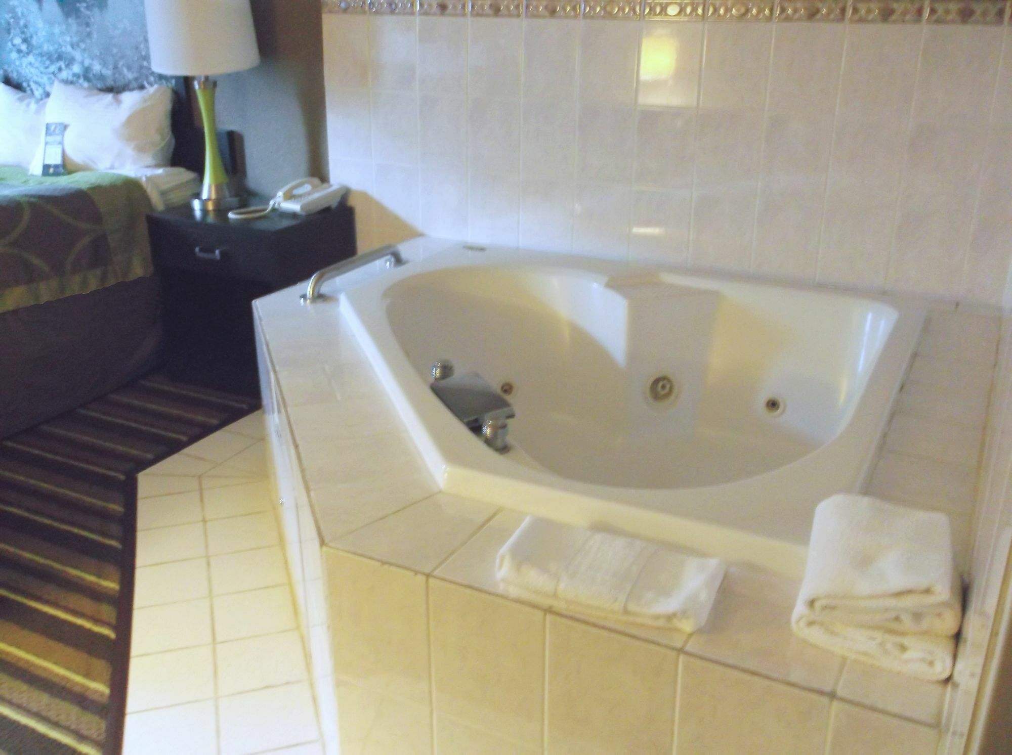 Hotel Super 8 By Wyndham Brookings Esterno foto